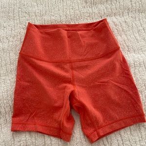 Lululemon Wunder Train Short High Rise 6”